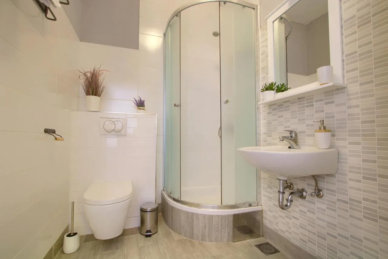 Studio Apartments Kali Horvátország